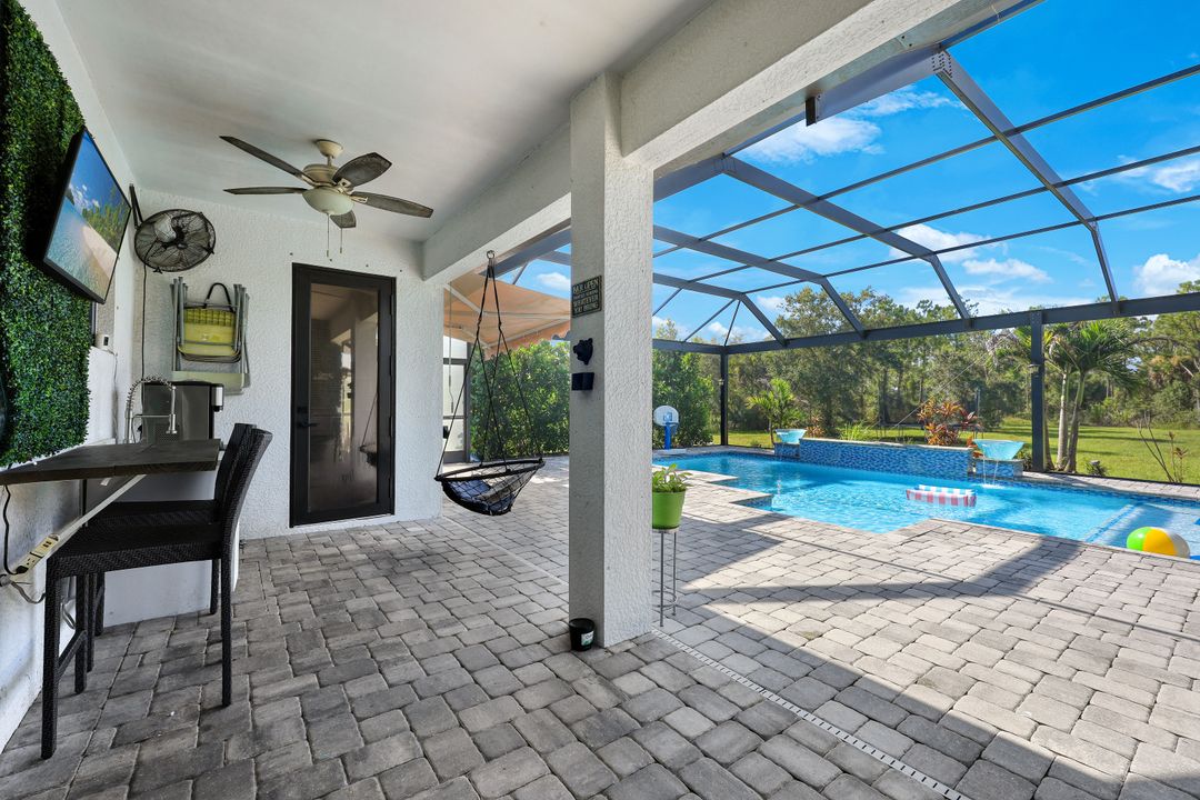 3362 56th Ave NE, Naples, FL 34120