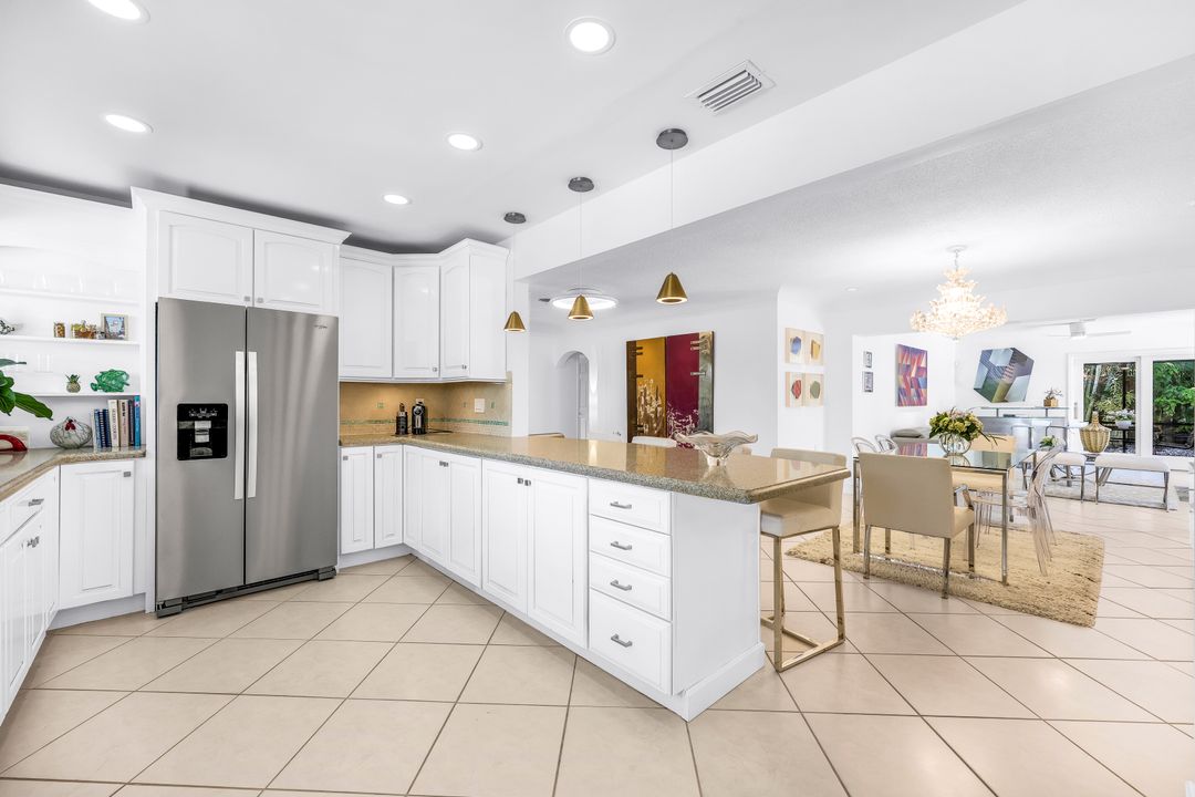 5779 NE 17th Ave, Fort Lauderdale, FL 33334