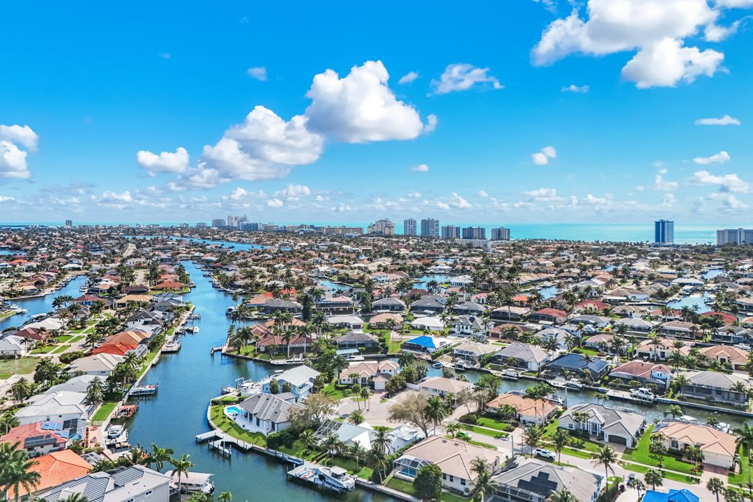 316 Waterleaf Ct, Marco Island, FL 34145