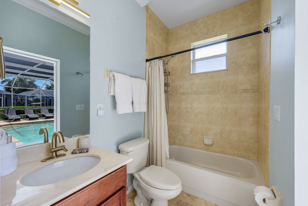 5321 SW 23rd Ave, Cape Coral, FL 33914