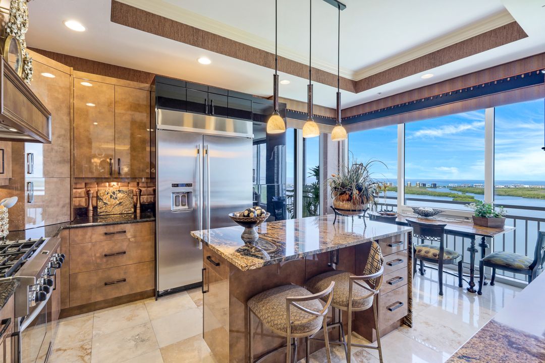 4951 Bonita Bay Blvd #PH203, Bonita Springs, FL 34134