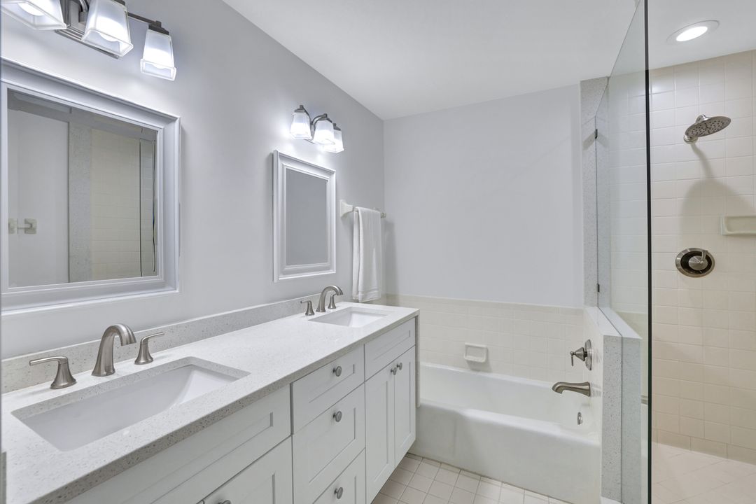 5895 Chanteclair Dr #126, Naples, FL 34108