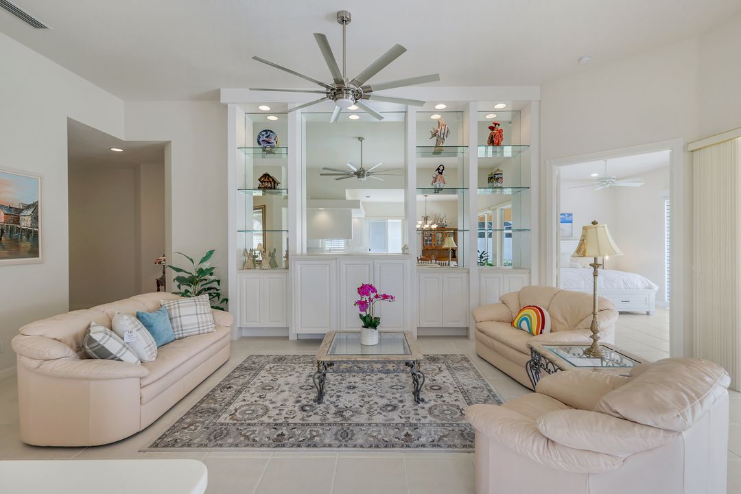 4024 Trinidad Way, Naples, FL 34119
