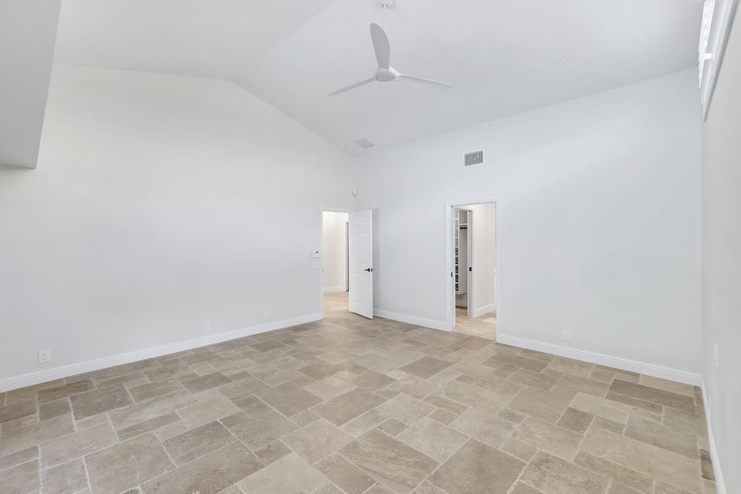 235 Silverado Dr, Naples, FL 34119