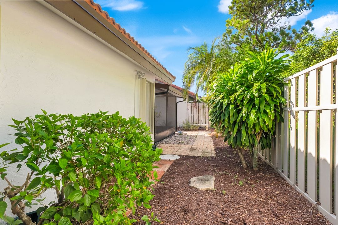 1150 NW 22nd Ave, Delray Beach, FL 33445