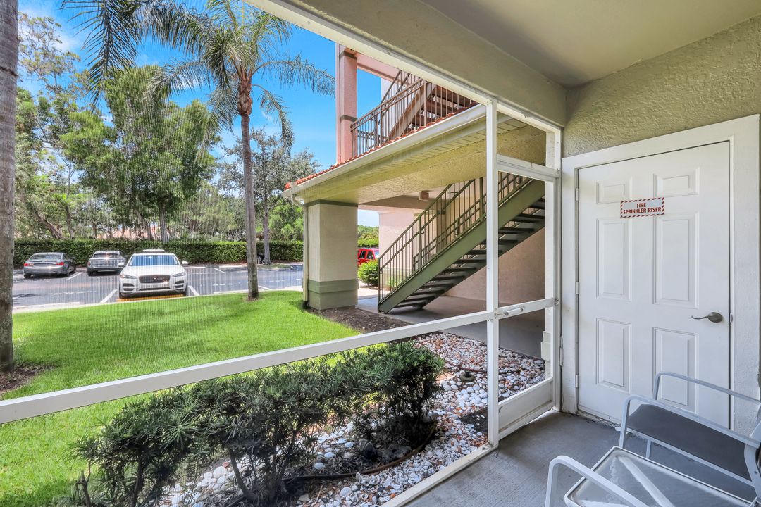 23600 Walden Center Dr #105, Estero, FL 34134