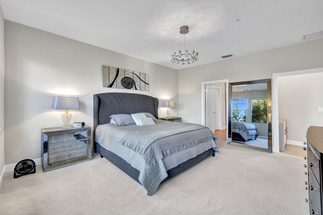 15213 Butler Lake Dr, Naples, FL 34109