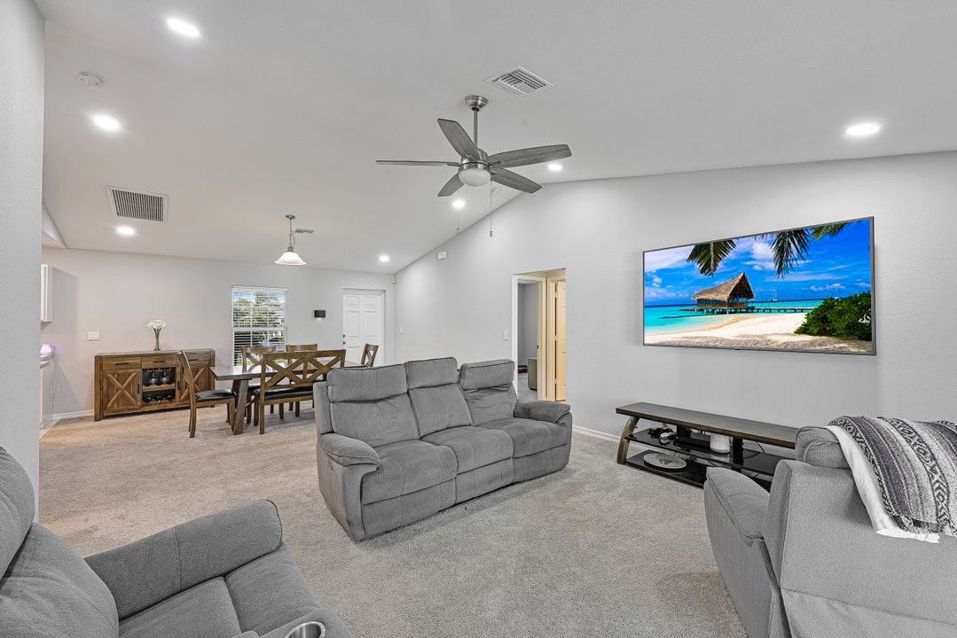 21 NW 23rd Terrace, Cape Coral, FL 33993