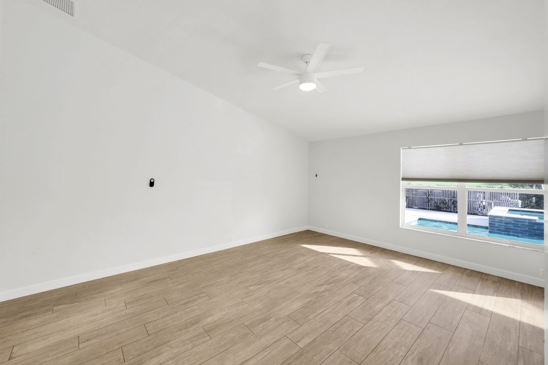 11612 Quail Village Way, Naples, FL 34119