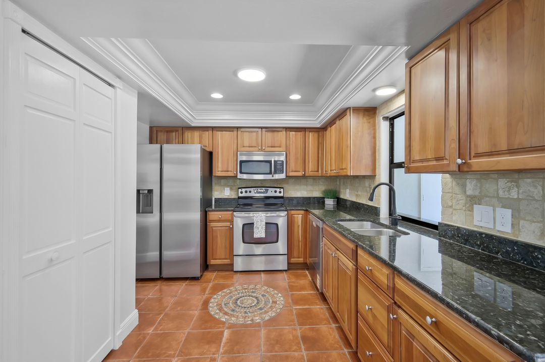 4131 SW 1st Pl, Cape Coral, FL 33914