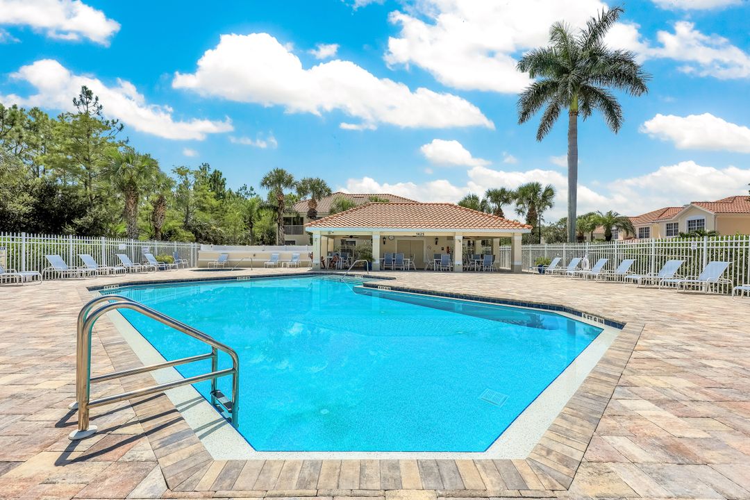 1375 Henley St #402, Naples, FL 34105