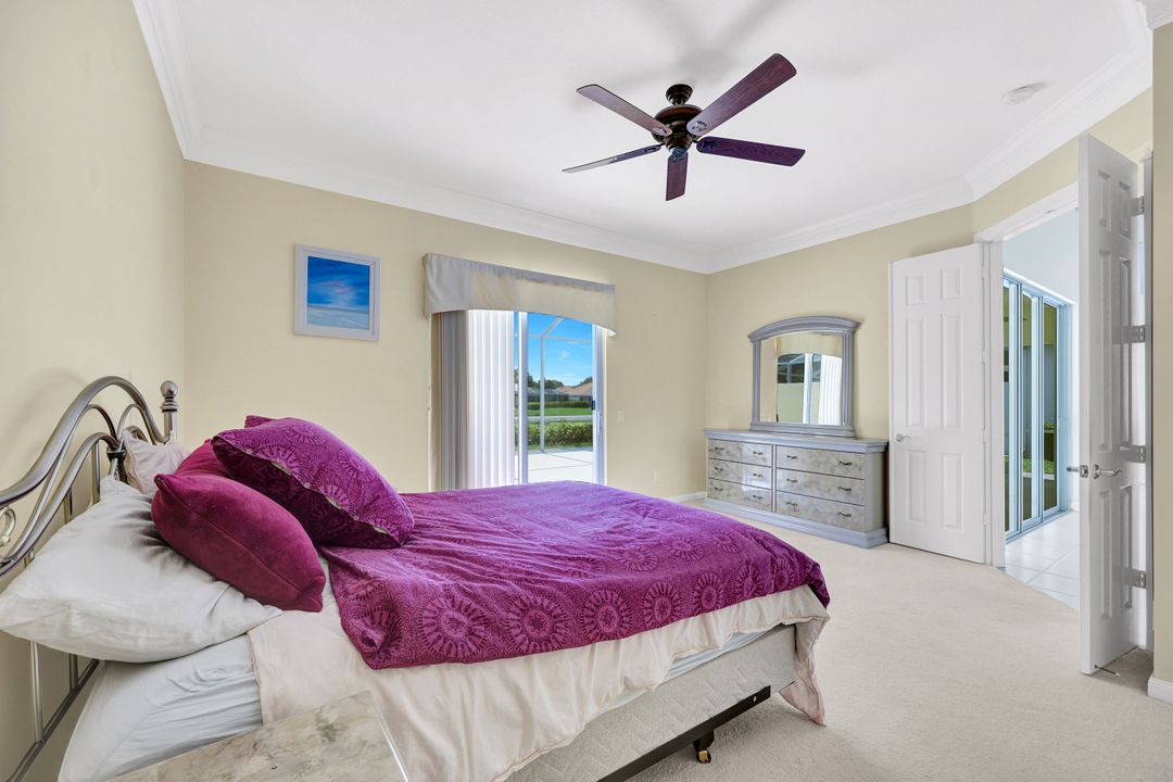 2941 Gilford Way, Naples, FL 34119