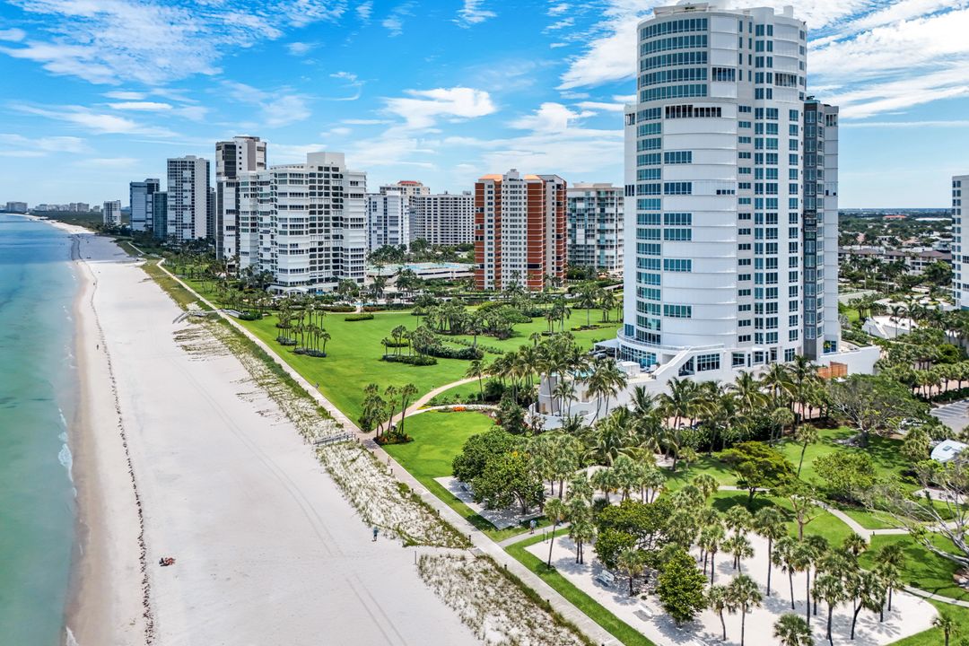 4101 Gulf Shore Blvd N #17N, Naples, FL 34103