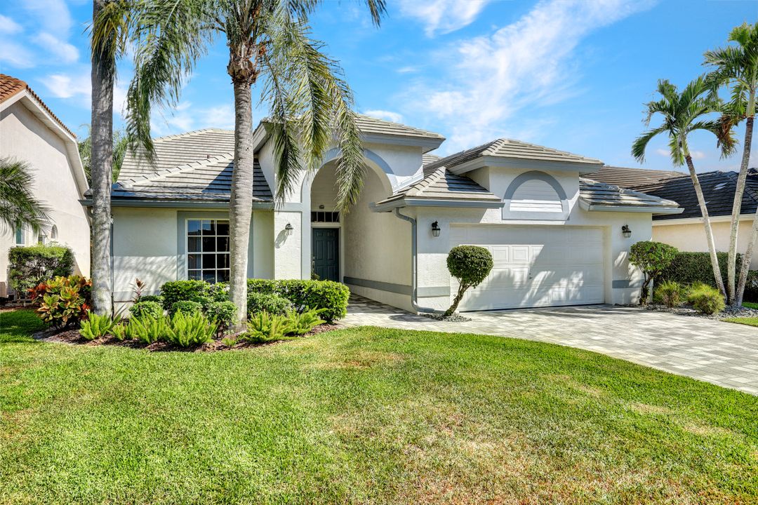 24973 Bay Cedar Dr, Bonita Springs, FL 34134