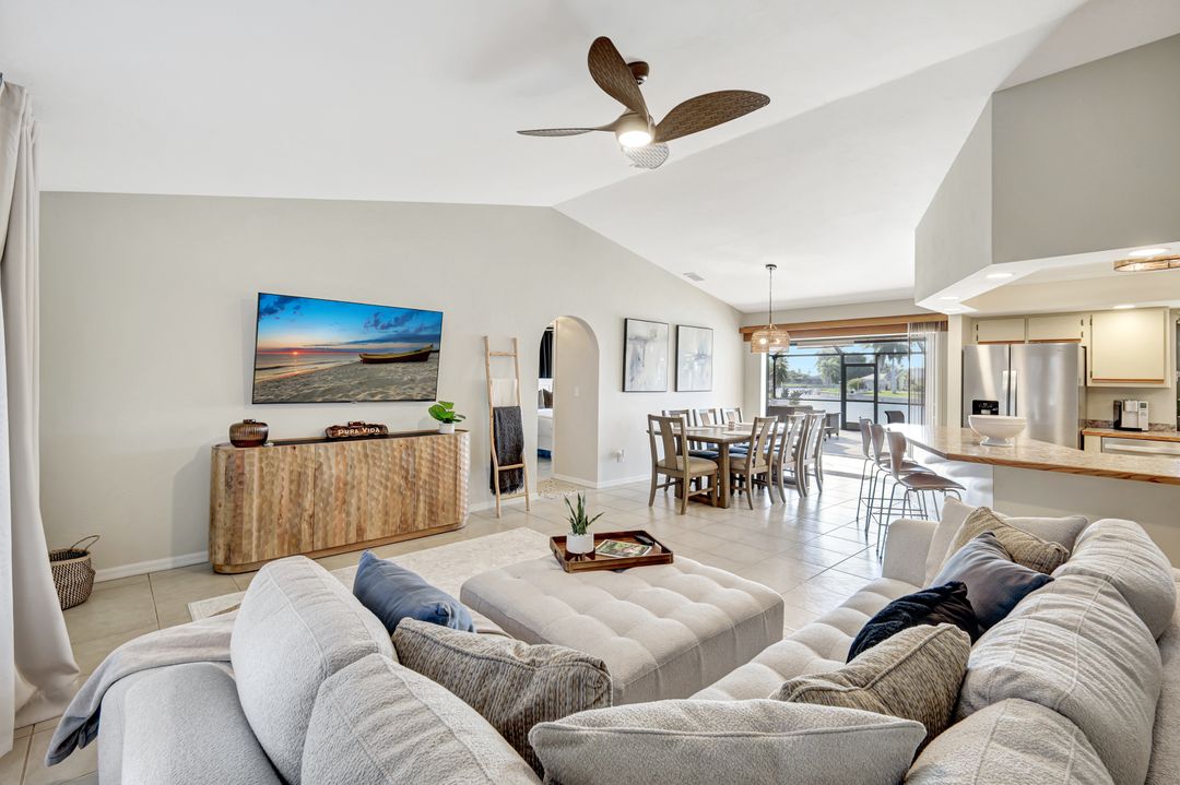 1940 SE 6th Ave, Cape Coral, FL 33990