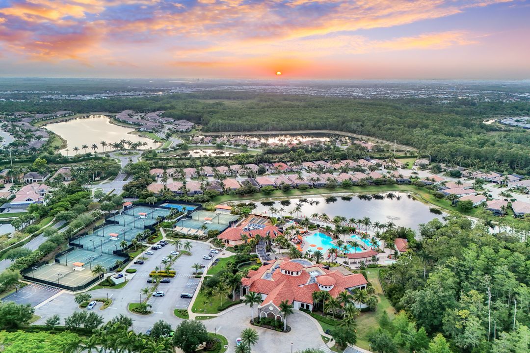 9590 Trevi Ct #5323, Naples, FL 34113
