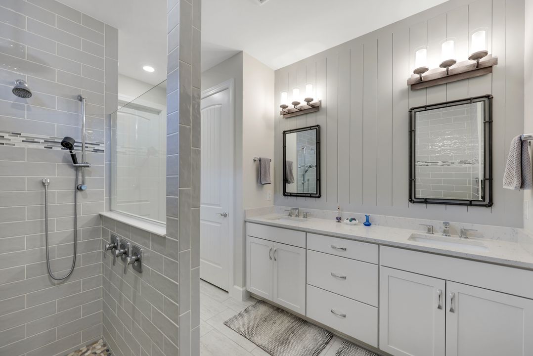 9405 Whooping Crane Wy, Naples, FL 34120