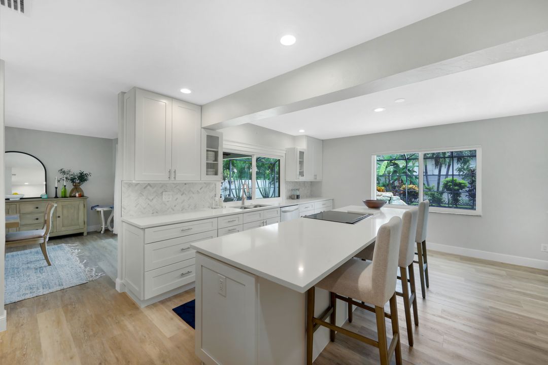 27120 Edenbridge Ct, Bonita Springs, FL 34135
