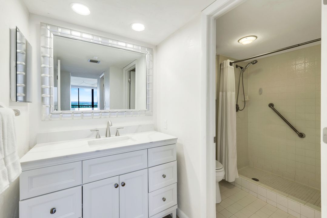 26171 Hickory Blvd #8B, Bonita Springs, FL 34134