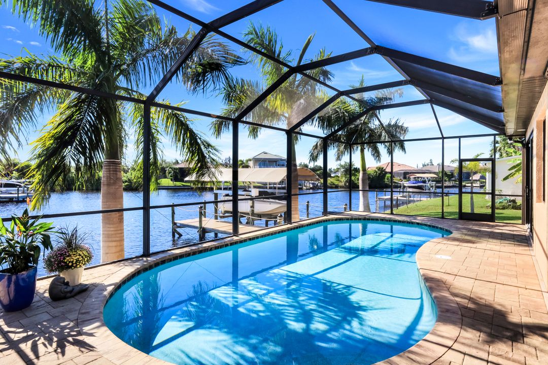 2208 NW 38th Pl, Cape Coral, FL 33993