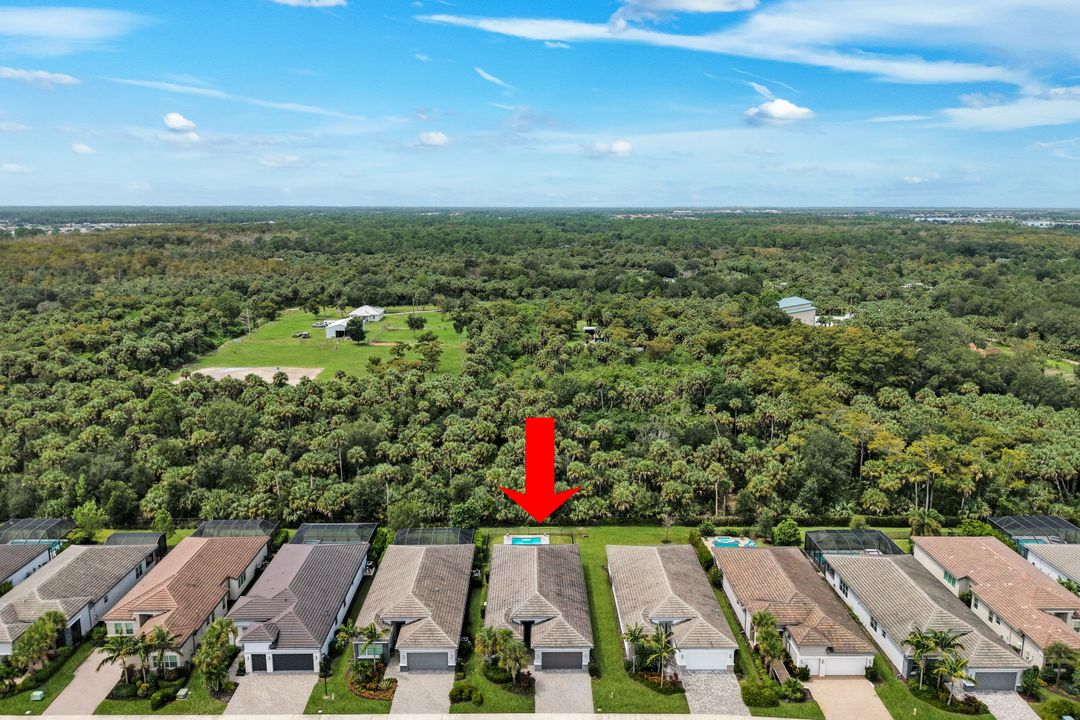11855 Gardenia Ave, Naples, FL 34120