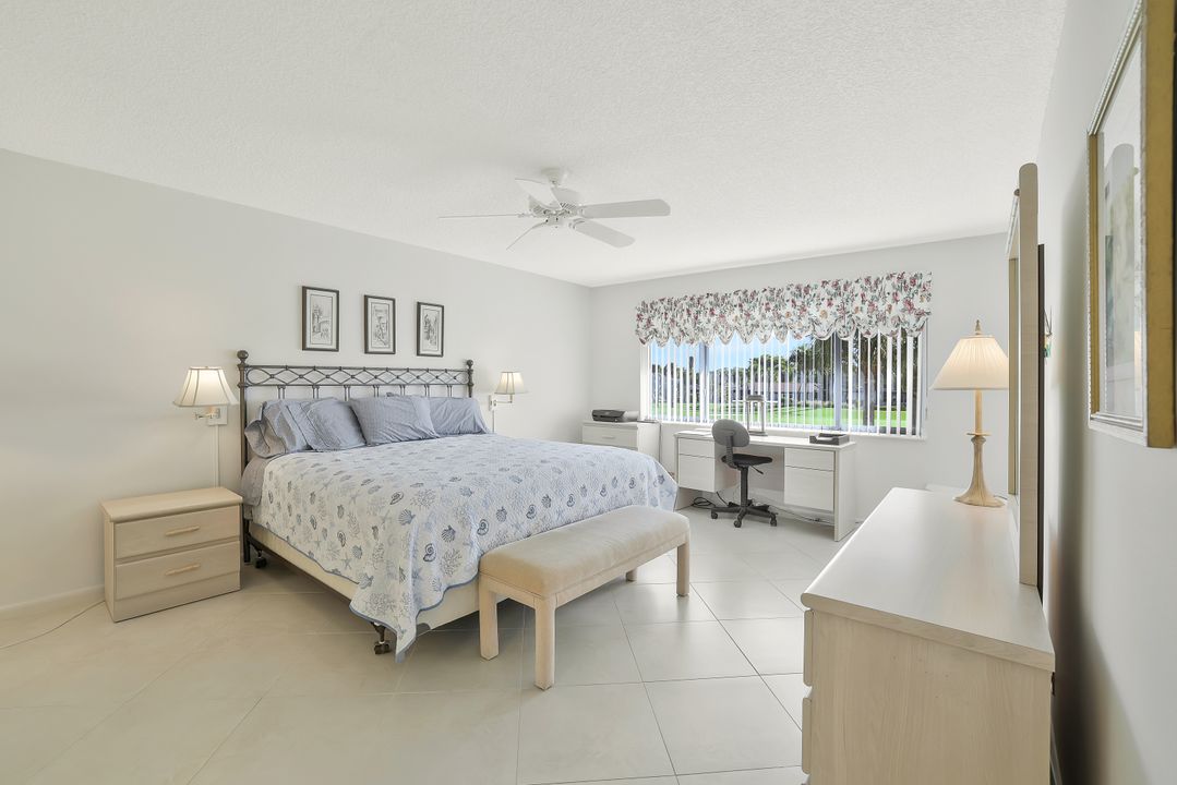 278 Winners Cir #2, Naples, FL 34112