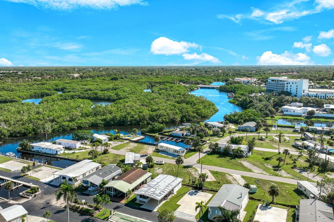 777 Walkerbilt Rd #14, Naples, FL 34110
