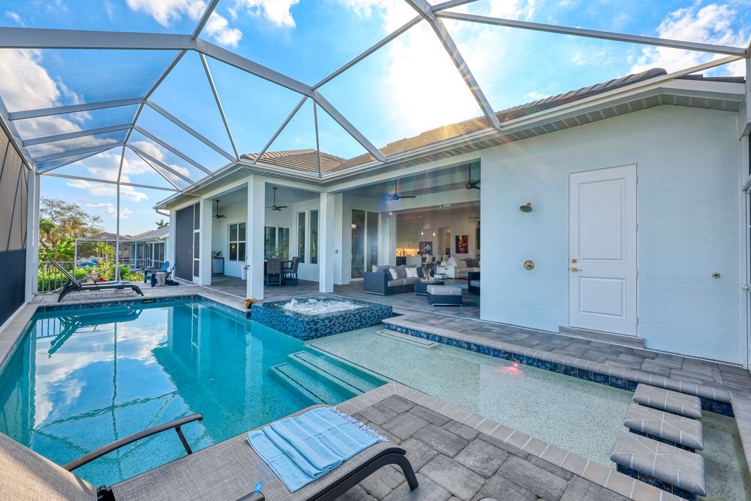 5317 SW 8th Pl, Cape Coral, FL 33914