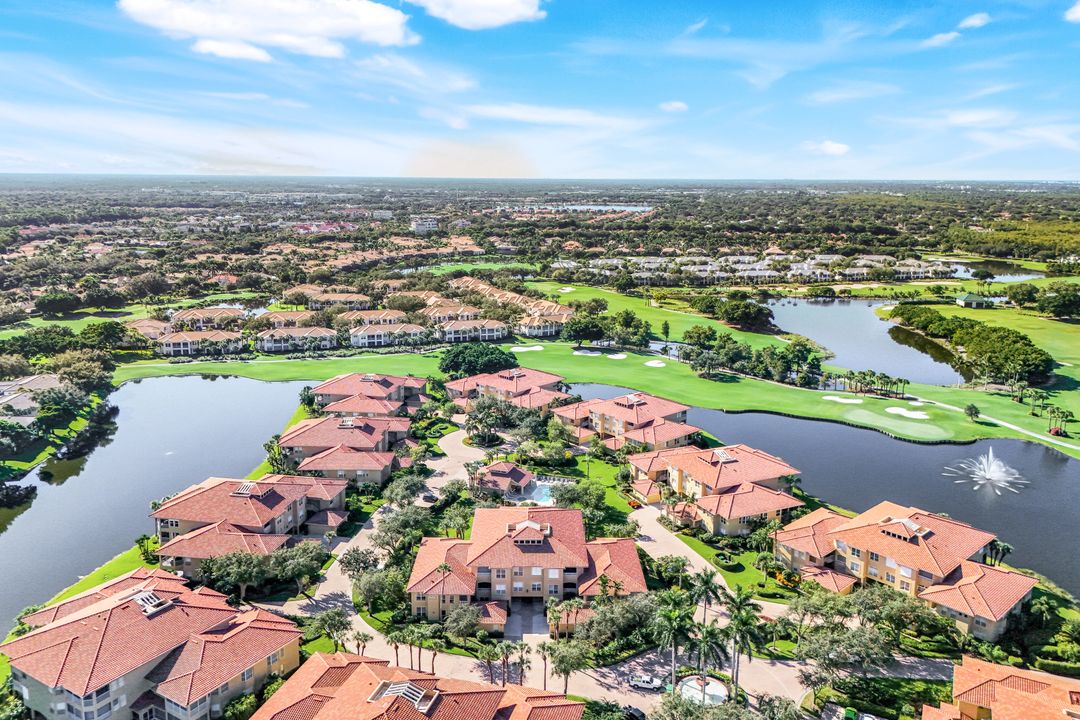 1840 Les Chateaux Blvd #4-201, Naples, FL 34109