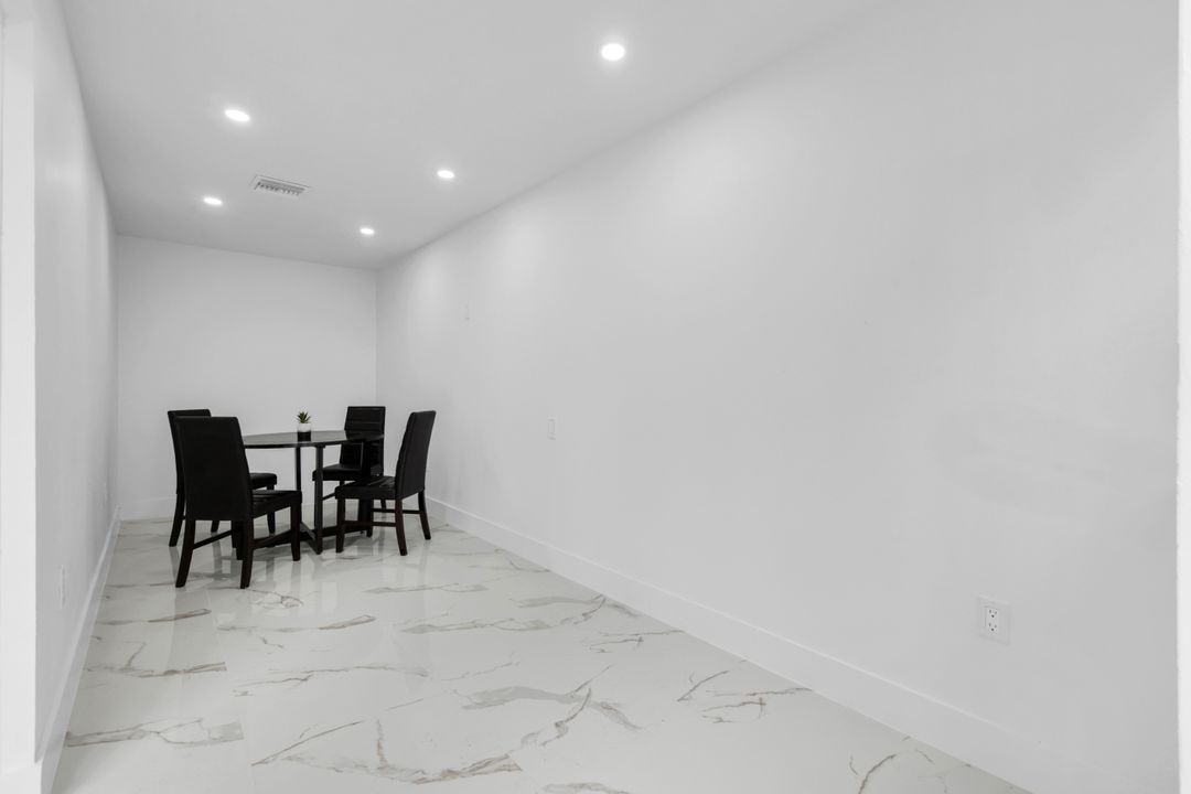 3435 Enterprise Ave #3-4, Naples, FL 34104
