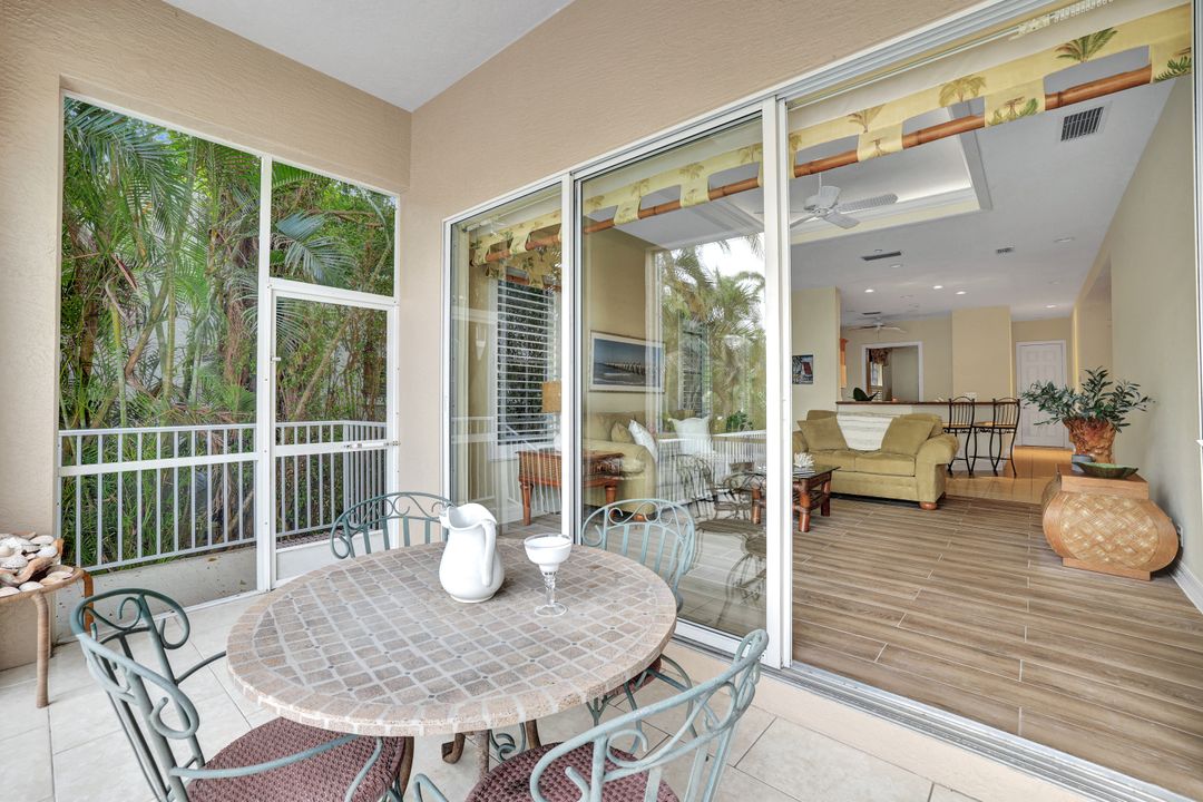 1485 Chesapeake Ave, Naples, FL 34102