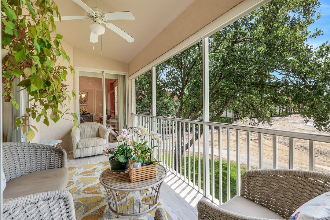 3365 Grand Cypress Dr #201, Naples, FL 34119