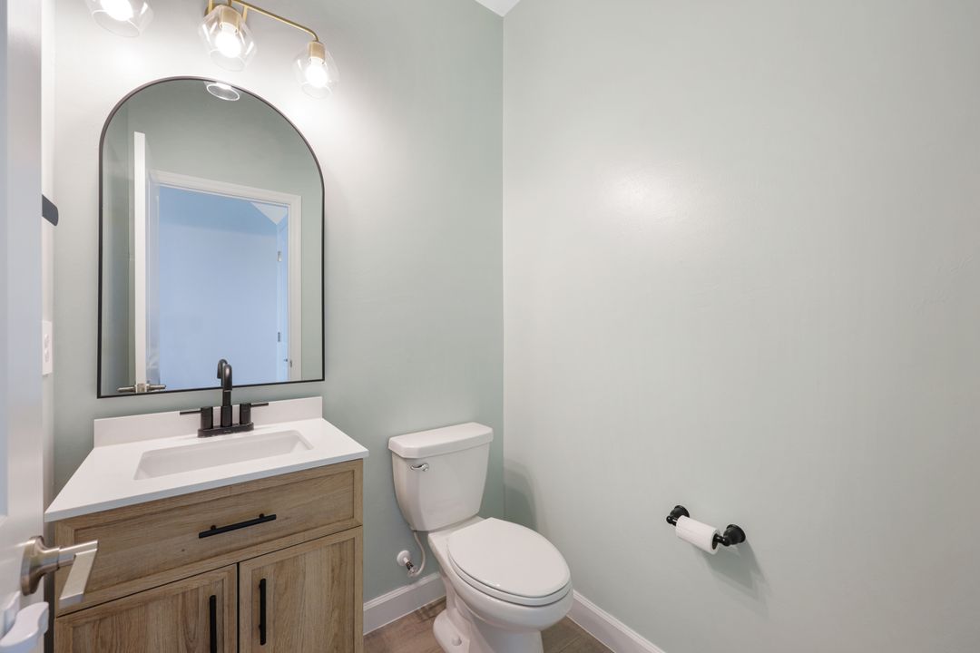 20669 Greenwich Pl, Estero, FL 33928