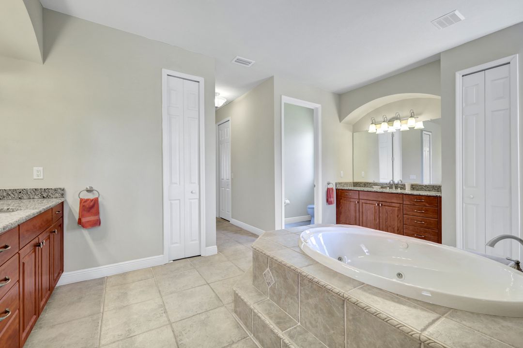 4130 SW 27th Ave, Cape Coral, FL 33914