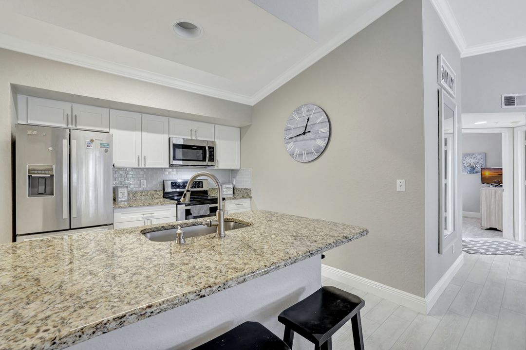 4670 St Croix Ln #632, Naples, FL 34109