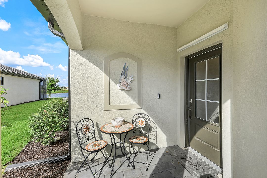 14014 Pine Lodge Ln, Fort Myers, FL 33913