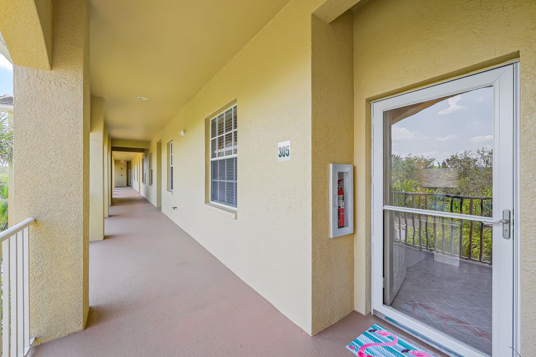 3471 Pointe Creek Ct #305, Bonita Springs, FL 34134