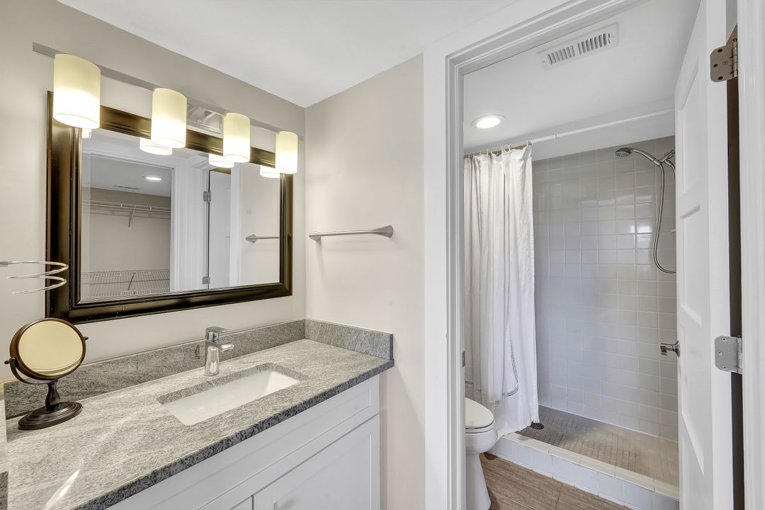 3061 Sandpiper Bay Cir #J206, Naples, FL 34112