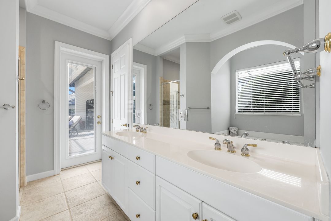 27425 Arbor Strand Dr, Bonita Springs, FL 34134