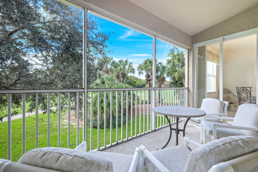 3425 Laurelgreens Ln S #203, Naples, FL 34119