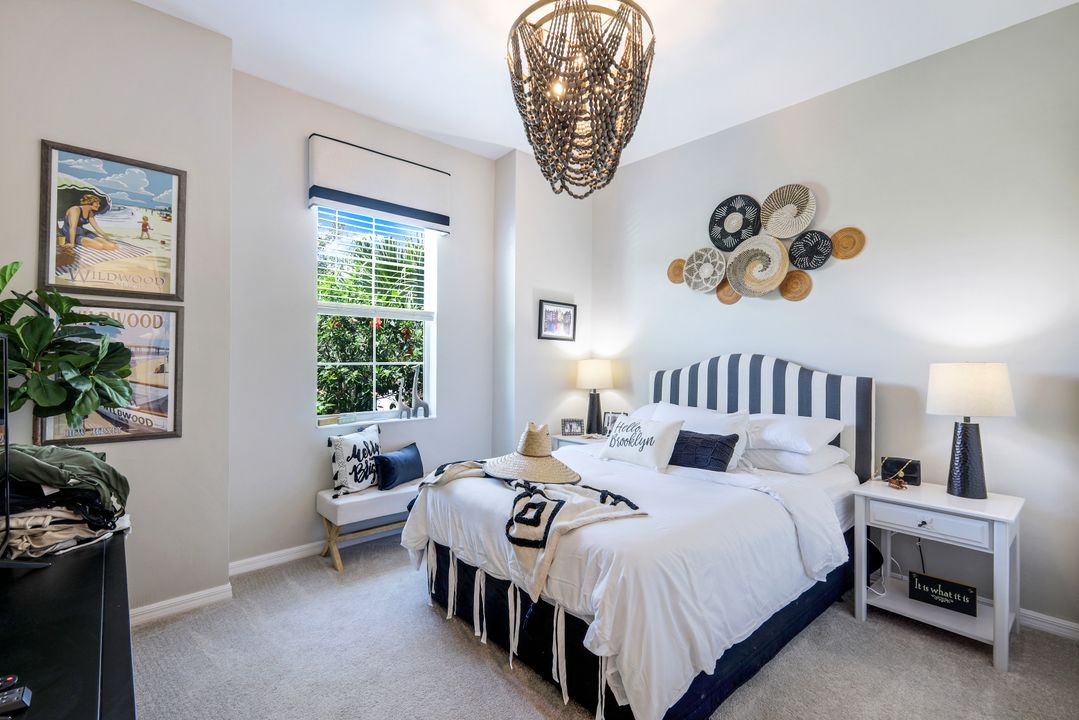 5994 Berwick Ln, Ave Maria, FL 34142