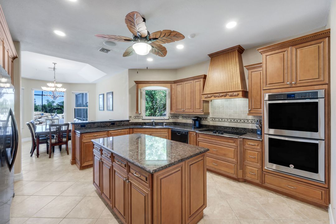 5332 SW 28th Pl, Cape Coral, FL 33914