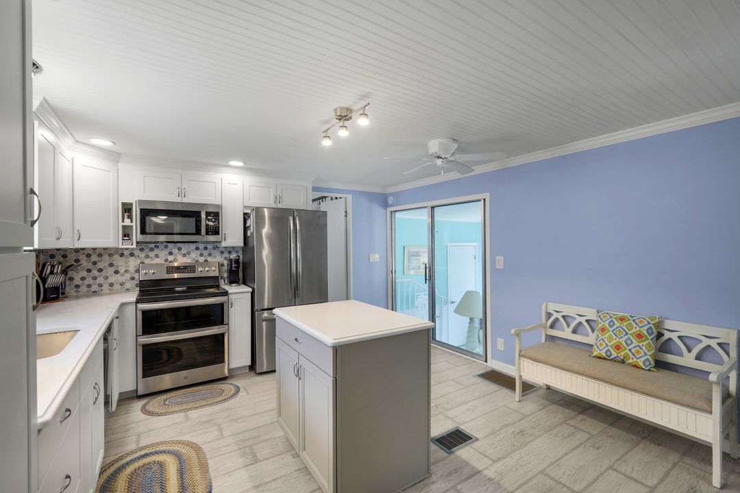 27365 Joann Dr, Bonita Springs, FL 34135