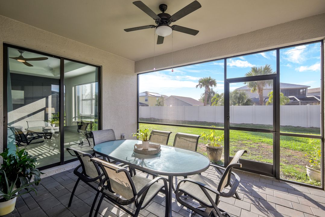 11348 Canopy Loop, Fort Myers, FL 33913