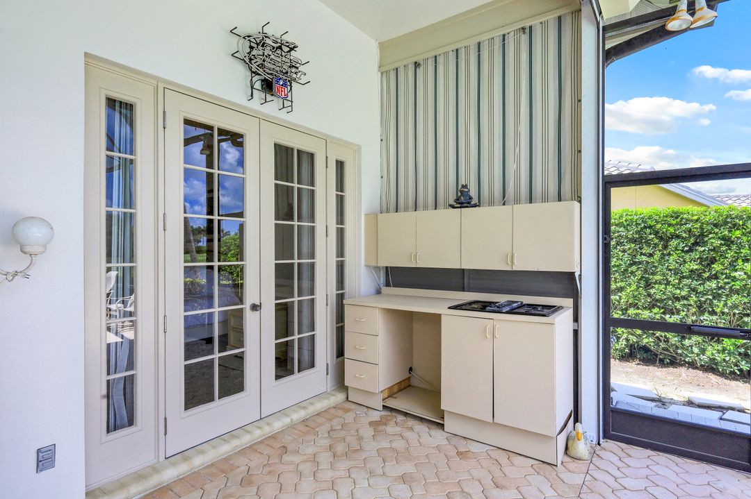 13111 Bridgeford Ave, Bonita Springs, FL 34135