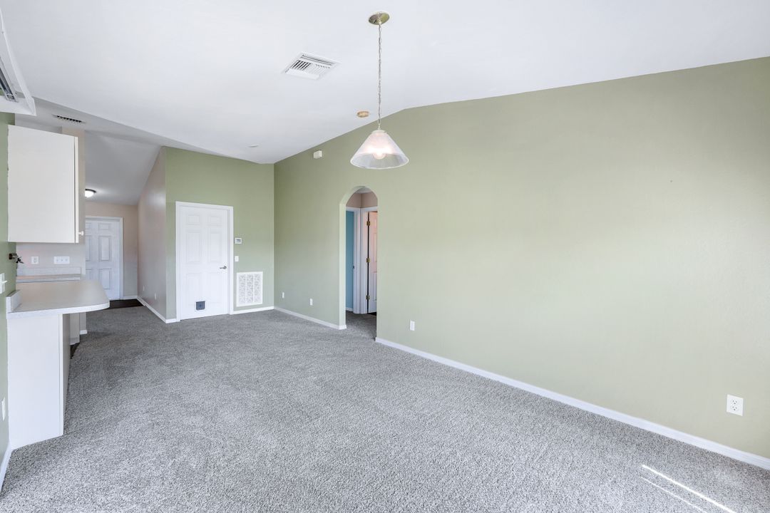 3201 NW 4th Ave, Cape Coral, FL 33993