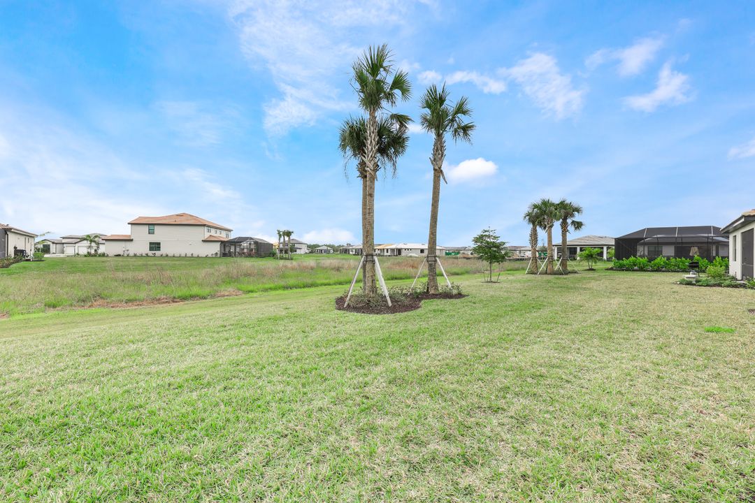 18623 Ives Dr, Estero, FL 33928