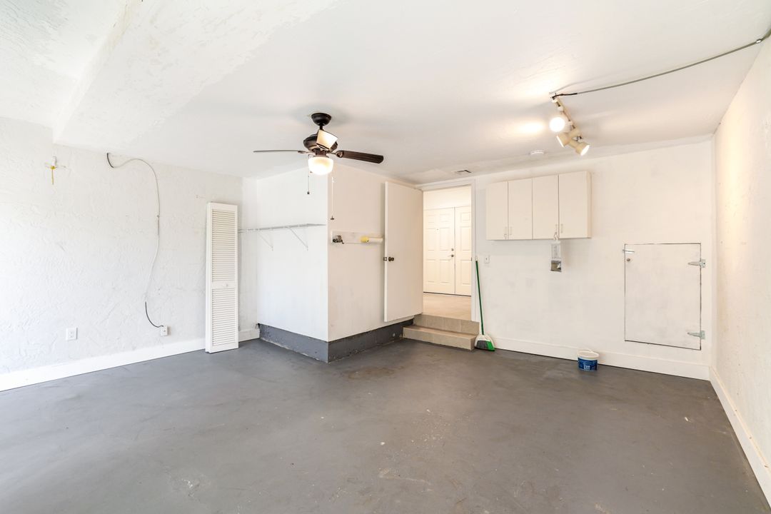 1100 Swallow Ave, Marco Island, FL 34145