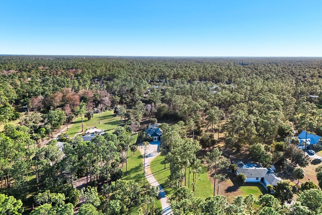 4480 1st Ave NW, Naples, FL 34119