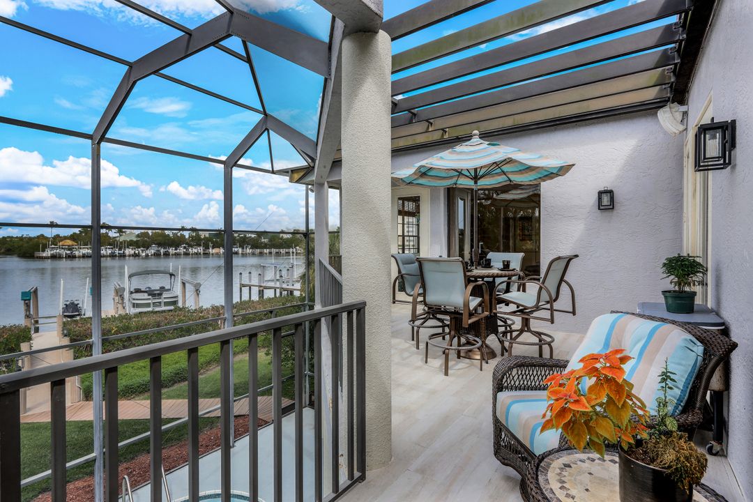 201 San Mateo Dr, Bonita Springs, FL 34134